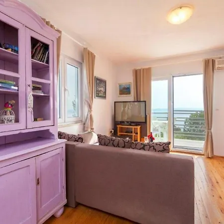 In With Pool Near Seabeach 빌라 투체피