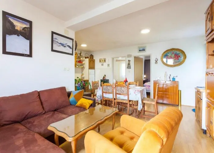 빌라 In With Pool Near Seabeach *