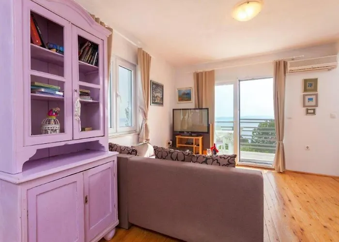 In With Pool Near Seabeach 빌라 투체피